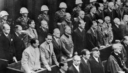 Благодаря Нюрнбергскому процессу и денацификации, нацизм продолжает жить?