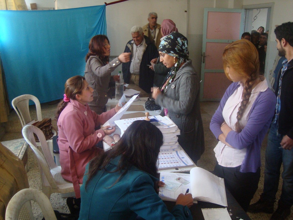 избирательный_участок_в_Амуда