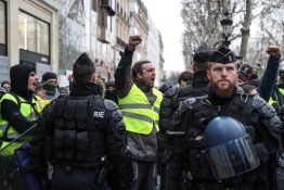 В последние годы происходит резкое усиление полицейских репрессий во Франции