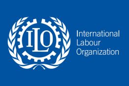 Международная организация труда отметила свою сотую годовщину. Являясь одним из самых первых учреждений такого рода, МОТ воспользовалась этой возможностью, чтобы вновь призвать к улучшению положения рабочих и условий труда, к социальной защите и праву на заключение коллективных договоров. 