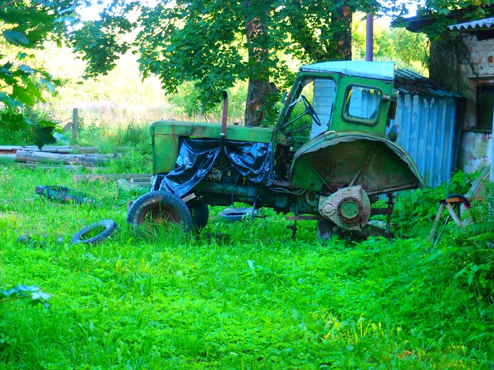 Заброшенная ферма в Латвии