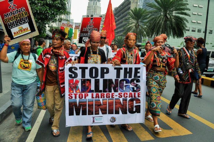 коренное население протестует против добычи угля © rappler.com