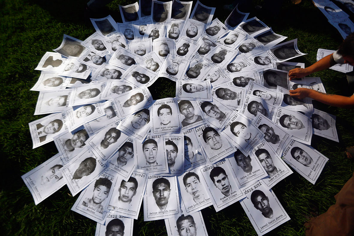 Фотографии убитых в Мексике студентов. © Reuters