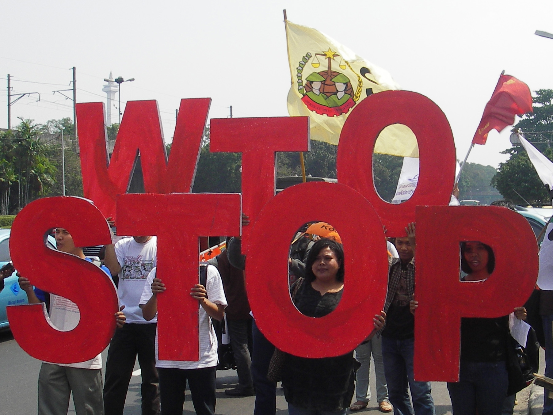 акция против ВТО в Индонезии