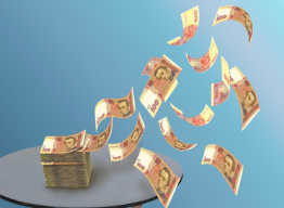 На минувшей неделе украинская валюта прошла в своем падении к доллару отметку в 60%. Именно настолько подешевела она с февраля месяца. Экономика Украины разваливается, что гораздо больше определяет будущее ее населения, чем планы новых властей, расчеты Запада или российской стороны. Гривна теперь решает все, точнее — она уже все решила.