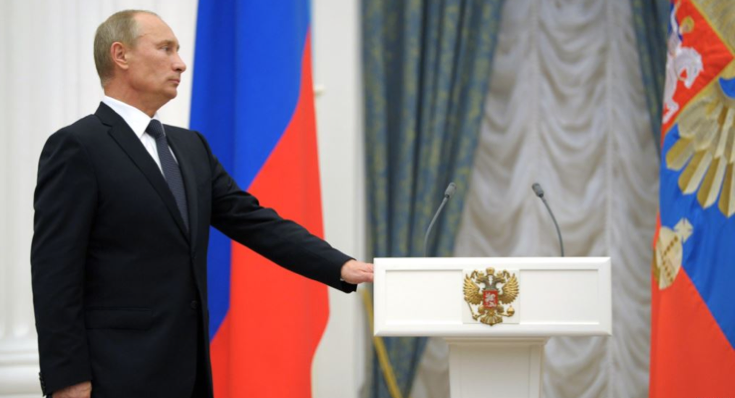 Владимир Путин во время церемонии награждения в Екатерининском зале Большого Кремлевского дворца, 29 августа 2012. © ИТАР-ТАСС