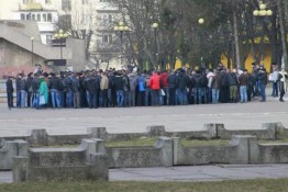 Шахтеры Львовской области и Волыни объявили бессрочную забастовку. Они требуют заплатить им долги по зарплате за три месяца и запланировать в госбюджете дотации угольной отрасли