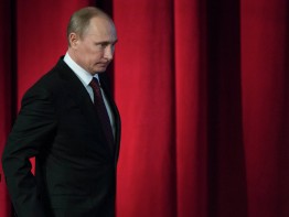 Сразу же после инаугурации новый старый президент Путин совершил несколько шагов, которые определили концепцию очередного срока его правления.