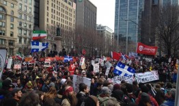 Несколько десятков тысяч студентов вышли в четверг, 2 апреля, на улицы Монреаля в знак протеста против предлагаемого властями канадкой провинции Квебек плана жесткой экономии, который затронет и сферу образования