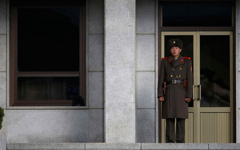Солдат пограничной службы КНДР. © Reuters