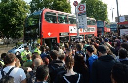 В Лондоне прошла суточная забастовка работников метро. В акции протеста приняли участие порядка 20 тысяч сотрудников лондонского метро, которые требуют от руководства метрополитена пересмотра условий оплаты труда в связи с началом с 12 сентября круглосуточной работы по выходным