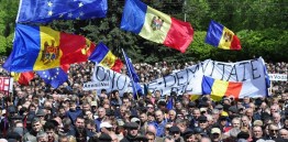 В Кишинёве начался новый протест против олигархов во власти. На сей раз его ведет платформа Demnitate şi Adevăr (DA) или по-русски – «Достоинство и правда».