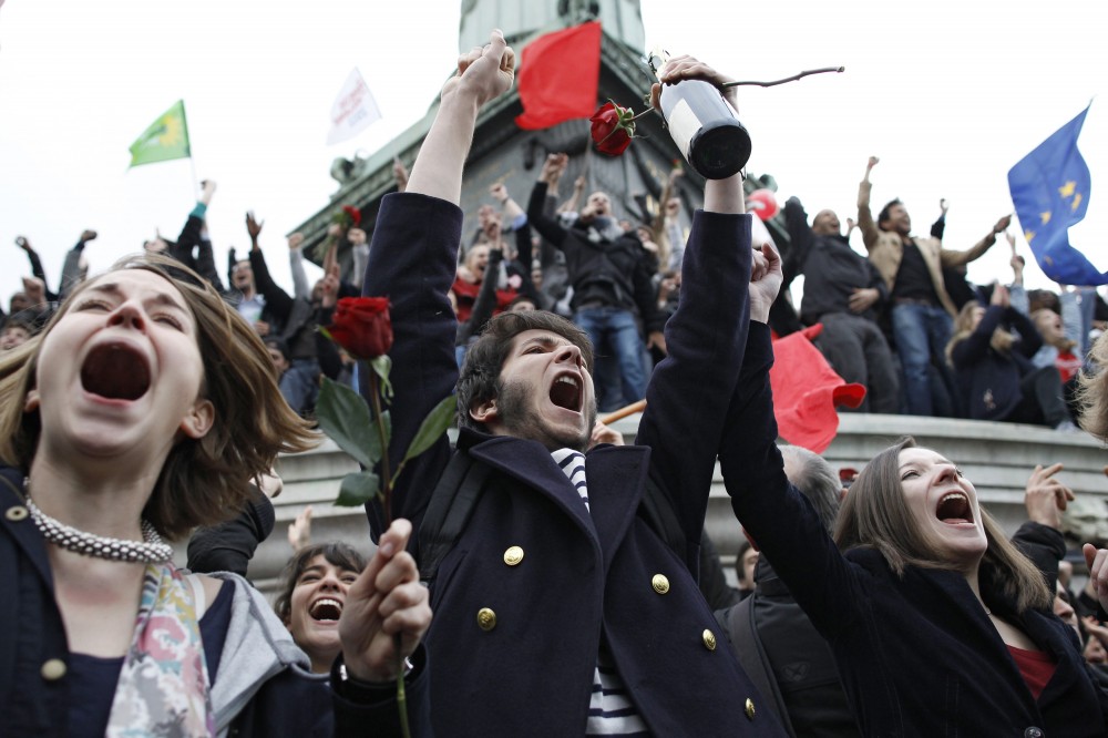 Члены Социалистической партии Франции во время выборов в 2012 году. © (AP)