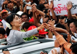 15 ноября действующий президент Мьянмы Тейн Сейн, бывший генерал, заявил, что проблем с передачей власти оппозиции не будет.