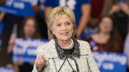 Кандидат в президенты США Хиллари Клинтон выиграла праймериз Демократической партии в Южной Каролине. По предварительным подсчетам, она получила около 75% голосов