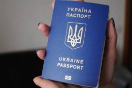 Начало осени порадовало нас свежими новостями c Украины. Экс-губернатор Одесской области Михаил Саакашвили вернулся в страну, чтобы оспорить лишение его гражданства.