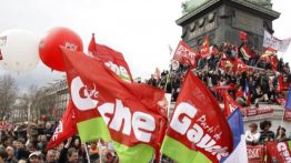 По всей Франции в выходные 14 и 15 сентября прошли массовые акции протеста против затеянной центристско-либеральной властью очередной серии «пенсионной реформы»