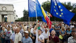 В конце текущего года в Молдове пройдут президентские выборы. Но эти выборы не просто способны дестабилизировать положение в Молдове и регионе, но являются бессмысленным  и незаконным «политическим упражнением».