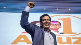 Неопределенность нависла над избирательным процессом в Эквадоре, поскольку до сих пор неясно, кто встретится с лидером Андресом Араусом во втором туре и пойдет ли процесс в соответствии с планом.