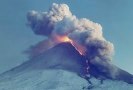 Вулкан в Индонезии унес жизни почти 100 человек