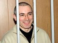 Деятели культуры просят помиловать Ходорковского