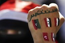 Вмешательство Запада не могло не породить новых противоречий и обострить уже существующие разногласия в самом революционном лагере. Если в Тунисе, где первая фаза восстания прошла сравнительно быстро, и в Египте, где обошлось без вооруженной борьбы, эти конфликты были отложены до «второго акта революции», то в Ливии они дали о себе знать уже на более раннем этапе. Проявлением этого стало дело генерала Юниса.