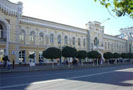 10 ноября 2008 года в Молдавии началась всеобщая забастовка учителей, сообщает Лента.ру. В забастовке участвуют преподаватели школ и вузов, а также работники некоторых детских садов.