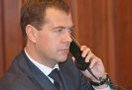 Медведев переговорил с японским премьером