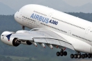 В Сингапуре аварийно сел авиалайнер A380