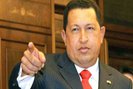 Чавес призвал использовать в Ливии посредников