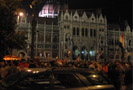 29 ноября 2008 года в столице Венгрии состоялась акция протеста муниципальных служащих. Они протестовали против замораживания зарплат и отмены премий, выплачиваемых в конце года по результатам работы.