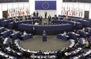 ЕС отменяет визы для албанцев и боснийцев