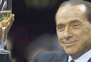 Берлускони общался с мафией через помощника
